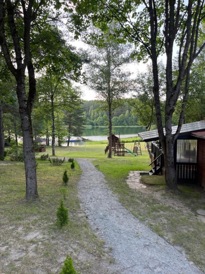 Domek Caloroczny Hawaje Nad Jeziorem Kazub Cieciorka Exteriör bild