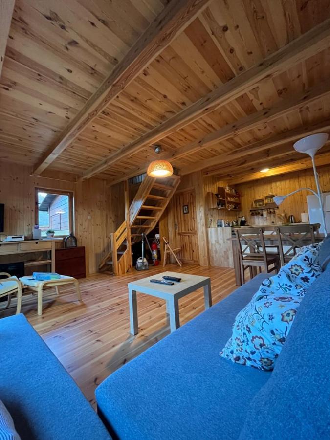 Domek Caloroczny Hawaje Nad Jeziorem Kazub Cieciorka Exteriör bild