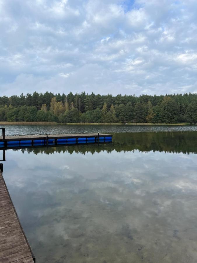 Domek Caloroczny Hawaje Nad Jeziorem Kazub Cieciorka Exteriör bild