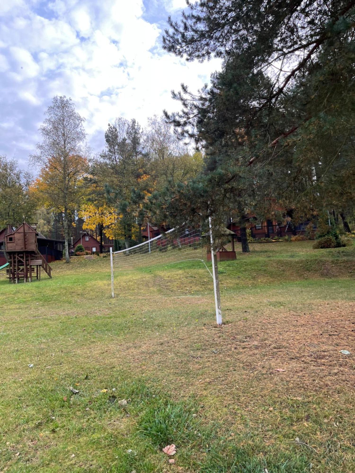 Domek Caloroczny Hawaje Nad Jeziorem Kazub Cieciorka Exteriör bild