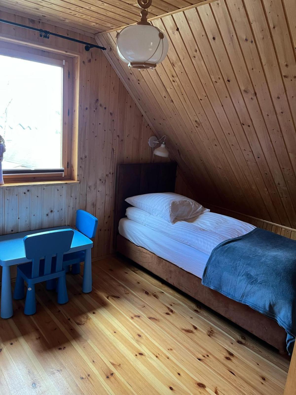 Domek Caloroczny Hawaje Nad Jeziorem Kazub Cieciorka Exteriör bild